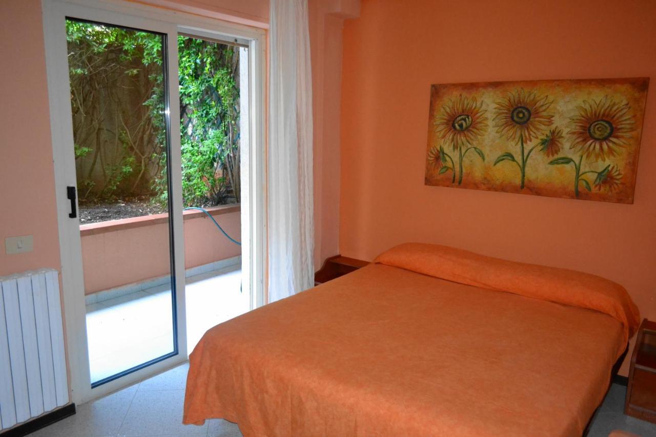 Blu Lagoon Apartment Mondello Exterior foto
